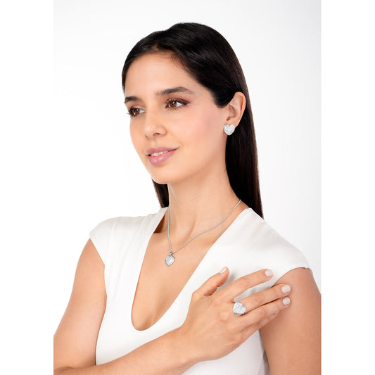 Anillo en baño de rodio corazón con toque brillante moderno