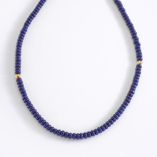 Collar de cuentas en azul profundo y dorado 50 cm