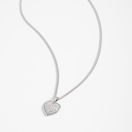 Collar en baño de rodio con dije de corazón y toque brillante